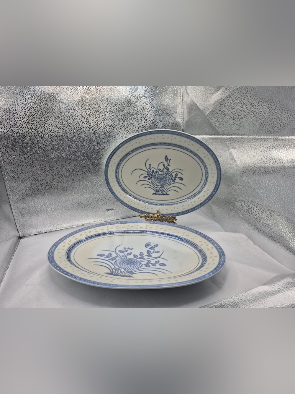 Vintage Chinese Rice Grain Blue & White Rice Flower Serving Plate Set Tienshan